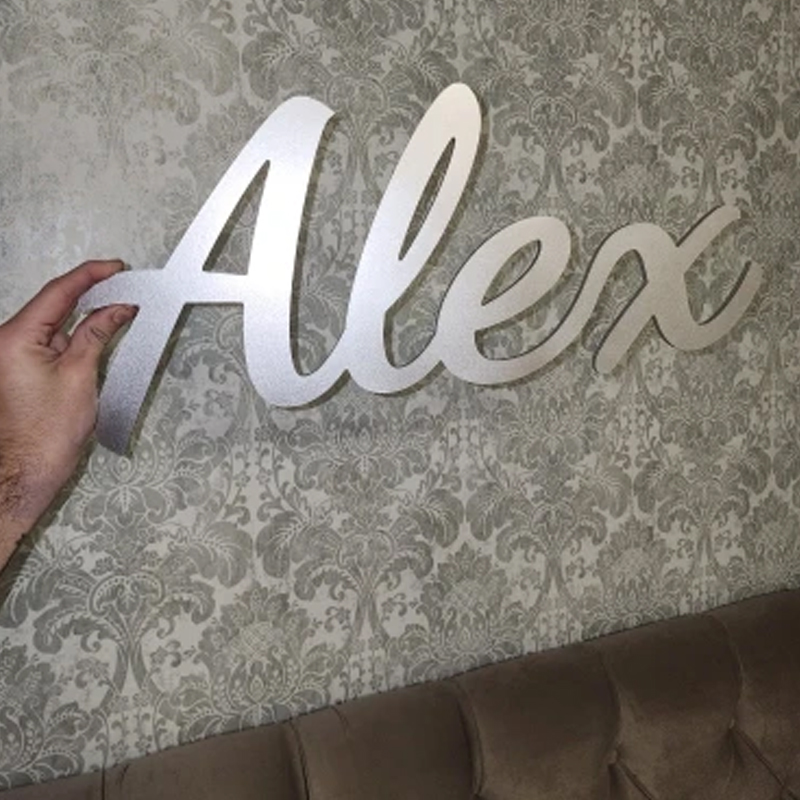 Custom Name Freestanding Sign  - Baby Nursery Shelves บทวิจารณ์และราคา